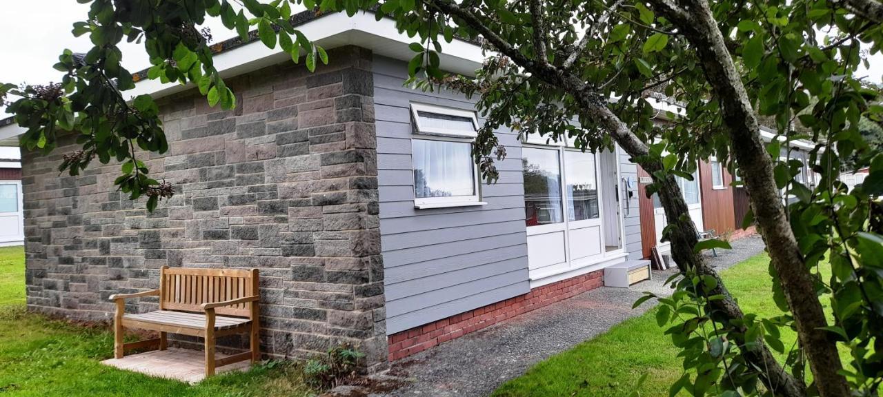 Sheena'S Dartmouth Chalets 외부 사진